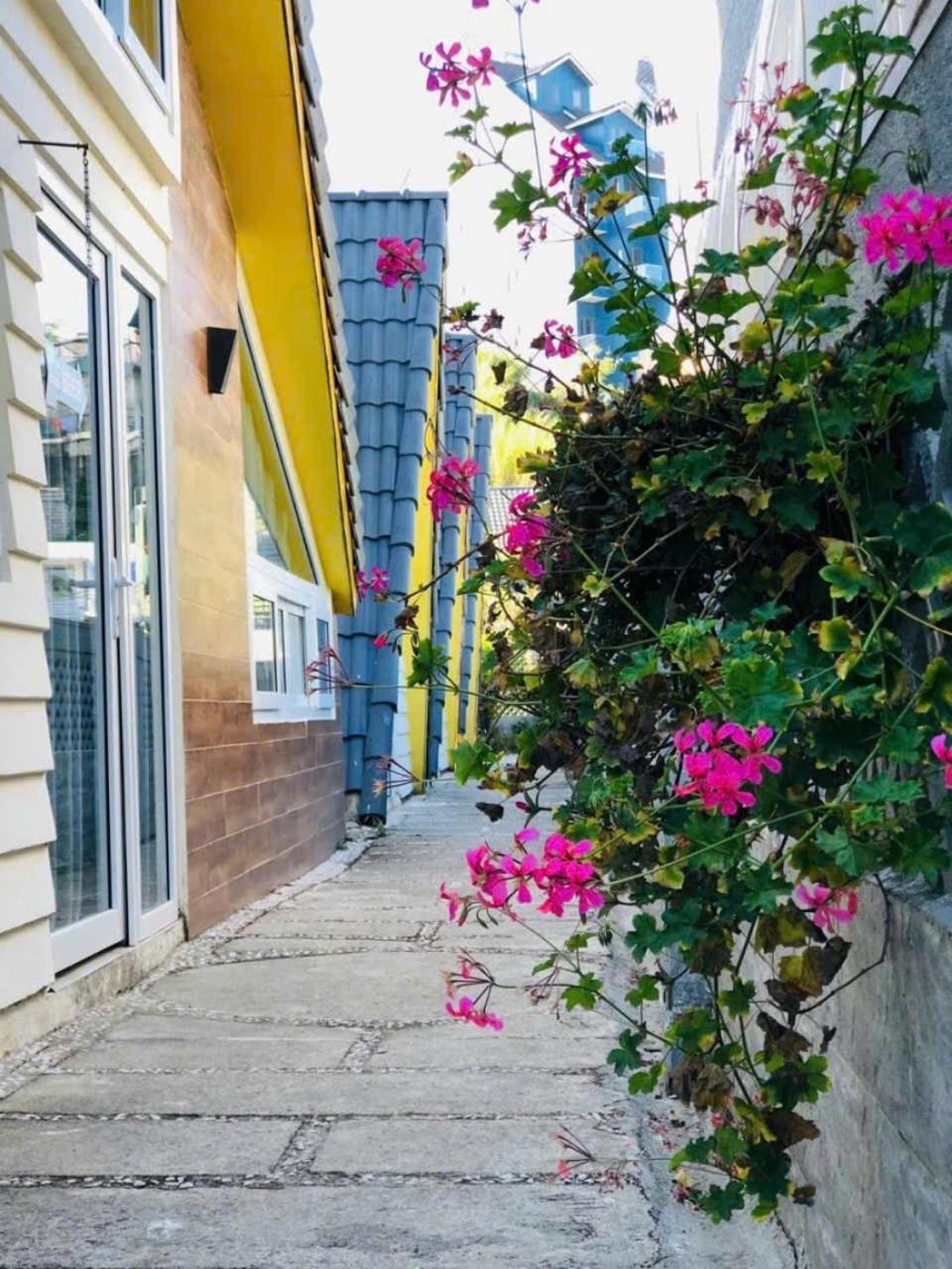 La Nha Homestay Da Lat Buitenkant foto